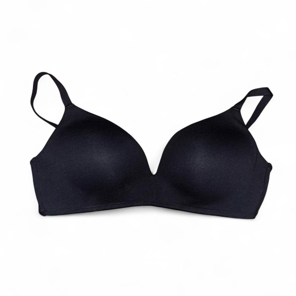 32c Amazon Black Wireless Bra Brand New